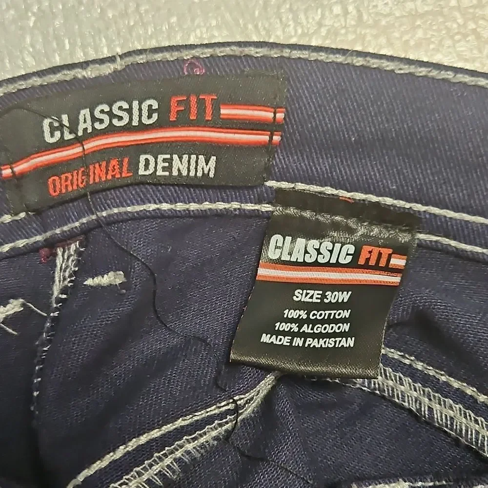 NWT Classic Fit Dark Wash Denim Jeans - White Contrast Stitching - Size 30